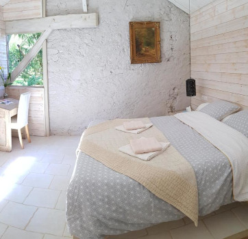 Chambre d'hôte les Tilleuls, 1 grand lit double
